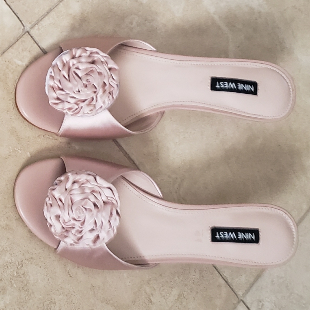 Ladies Blush Colored Slip On Sandals Worn Once